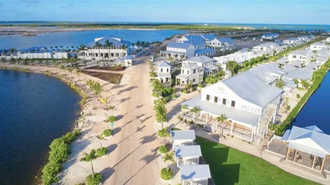 real-estate-investment-in-belize Beautiful beachfront villa in Ambergris Caye, Belize — a popular real estate investment spot for retirees.
